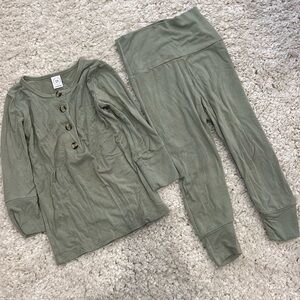 Lou Lou and Company 12-24 month top and bottom set olive green color.